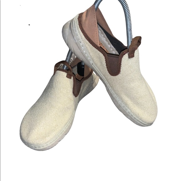 Womens Merrell Cozy Hut Moc Shoes - Picture 2 of 6